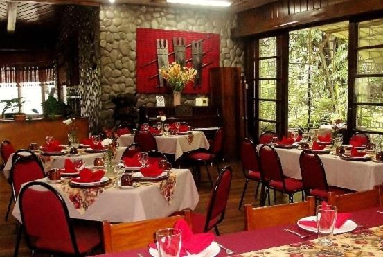 Mountain Lodge And Restaurant Baguio City Ngoại thất bức ảnh