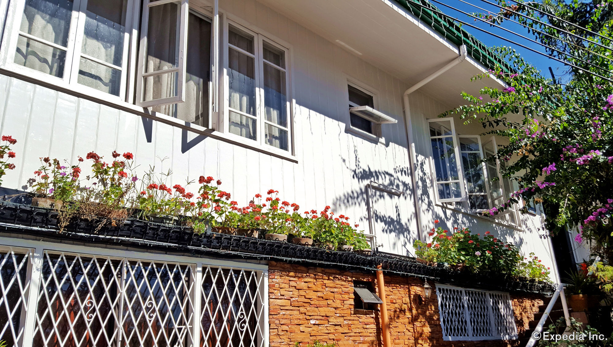 Mountain Lodge And Restaurant Baguio City Ngoại thất bức ảnh