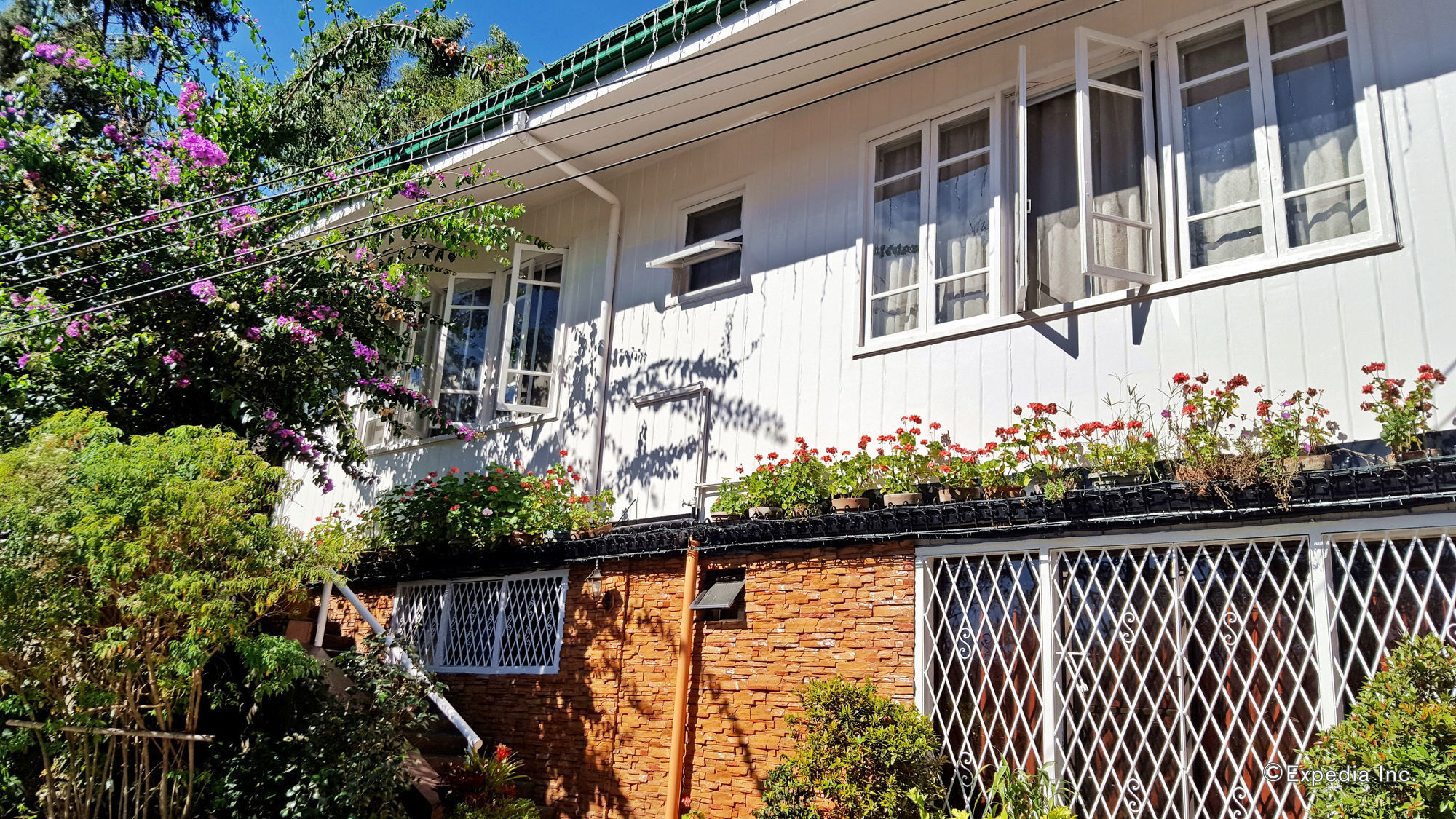 Mountain Lodge And Restaurant Baguio City Ngoại thất bức ảnh