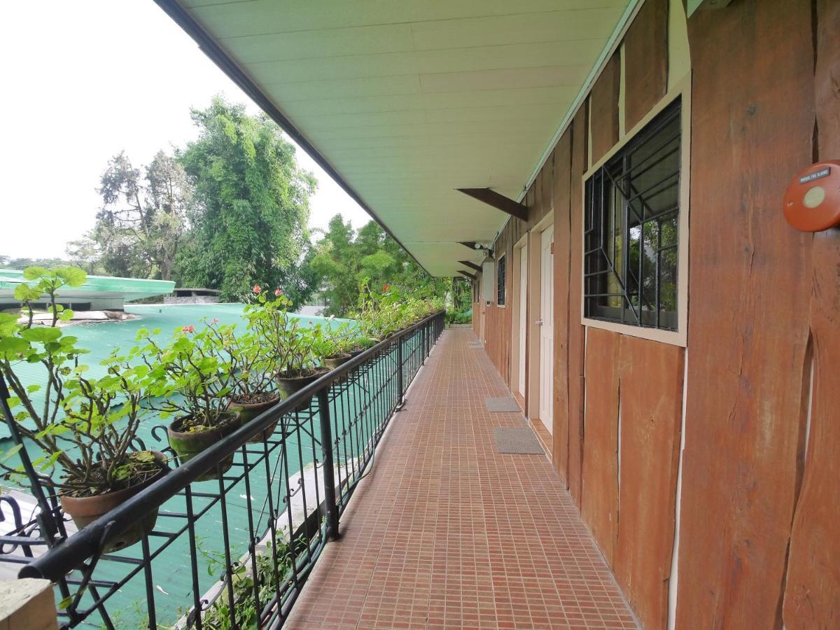 Mountain Lodge And Restaurant Baguio City Ngoại thất bức ảnh